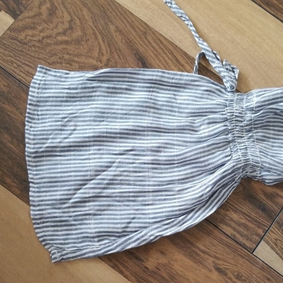 Bell sleeve striped top with poms - Picture 3 of 8